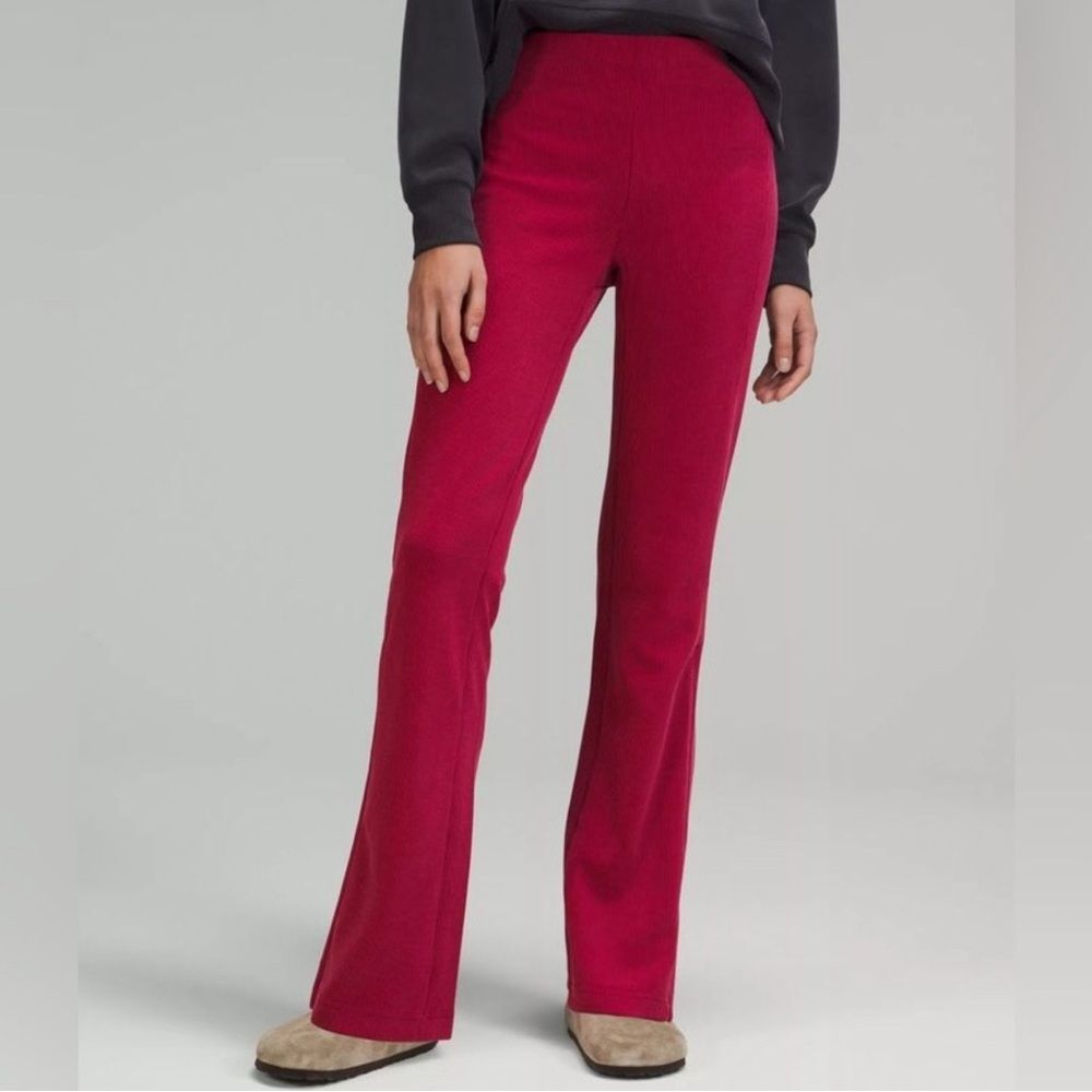 Lululemon✨Brushed Softstreme Ribbed Zip Flared Pant 32.5"✨NEW Pomegranate✨Sz 12